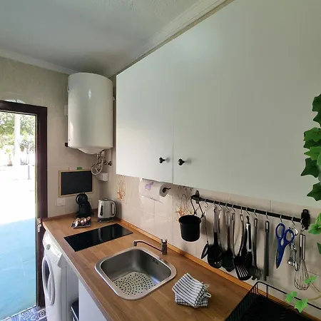 Tinoko In La Carihuela *