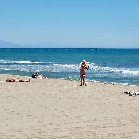 Tinoko In La Carihuela Апартаменты Торремолинос