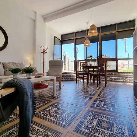 Tinoko In La Carihuela * Torremolinos