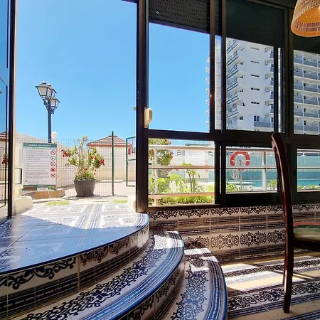 Tinoko In La Carihuela