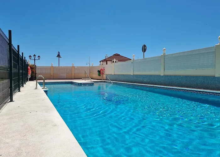 Apartamento Tinoko In La Carihuela