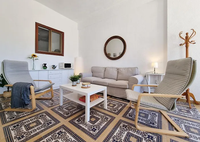 Apartamento Tinoko In La Carihuela Torremolinos