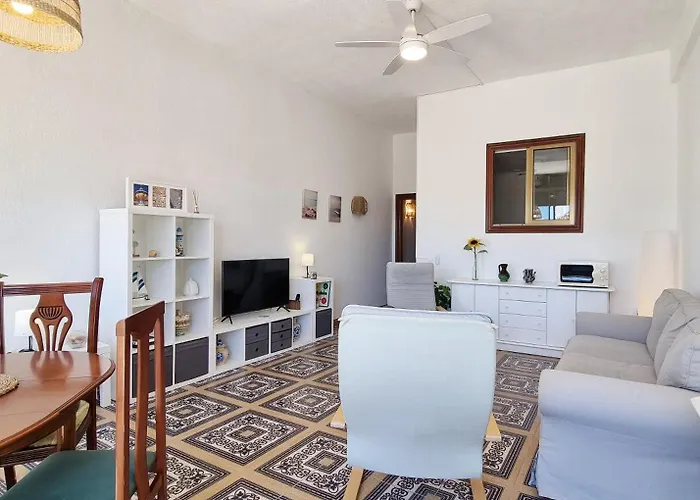 Apartamento Tinoko In La Carihuela