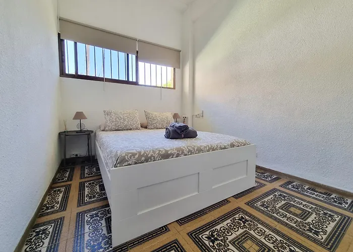 Tinoko In La Carihuela Apartment Torremolinos